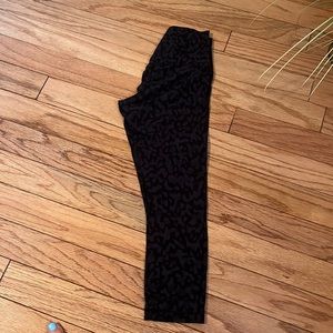 High rise leggings in good condition.
